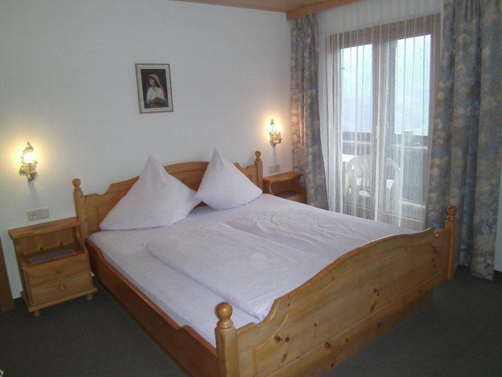 Gastehaus Rieser Hotel Ried im Zillertal Room photo